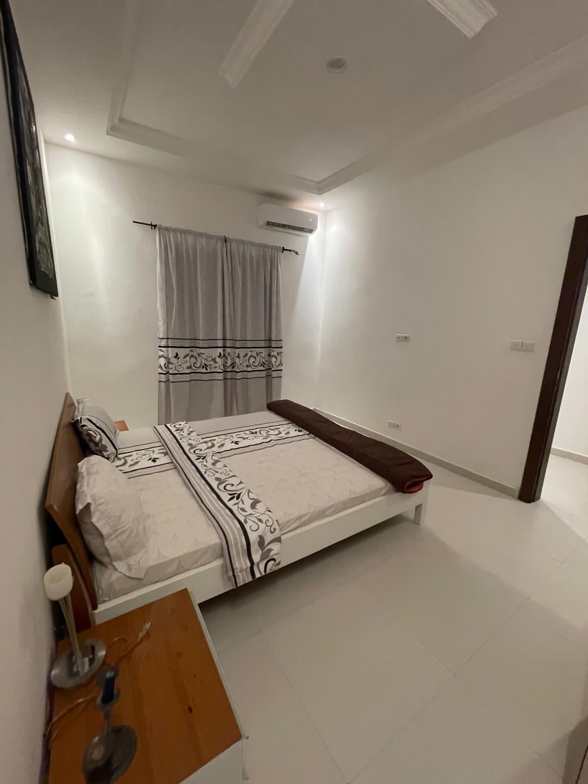 3 chambres salon cuisine - Mbackiou Faye